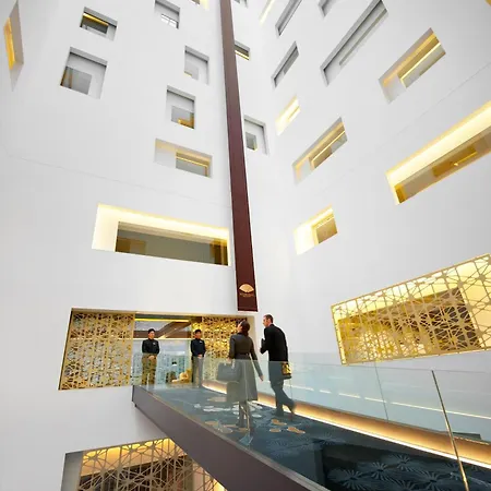 Mandarin Oriental,
