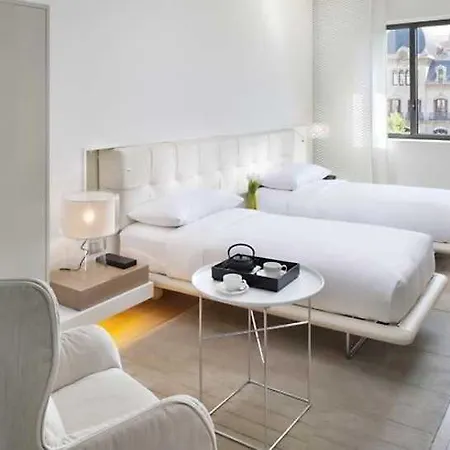 Mandarin Oriental,