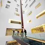 Mandarin Oriental,